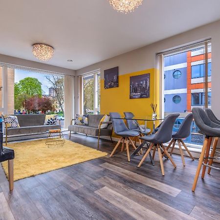 Iconic Garden Apt, Steps From City Centre & Cafes Μπρίστολ Εξωτερικό φωτογραφία